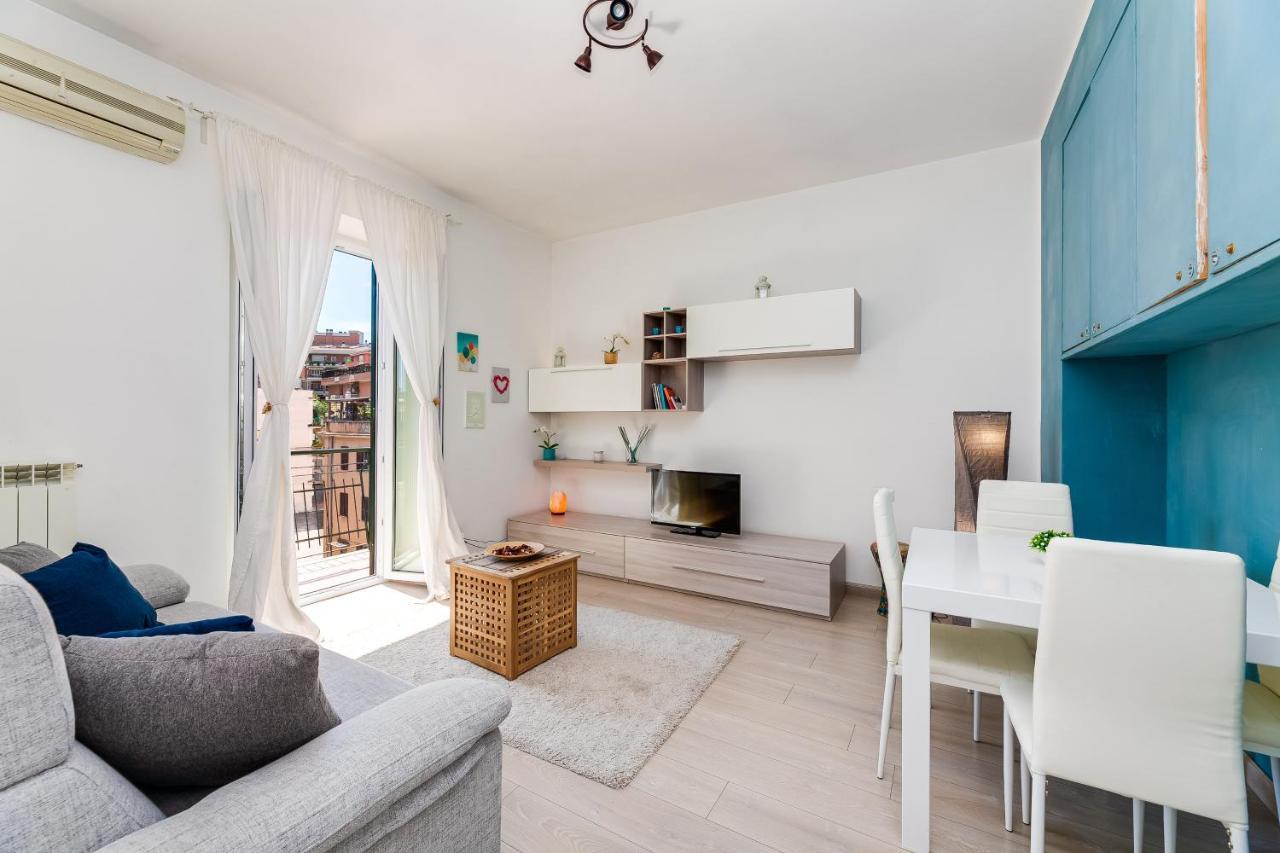 Apartment Near To San Peter Vatican Joya Roma Bagian luar foto